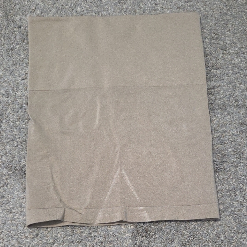 Smart & Sexy Tan Pencil Skirt for Work